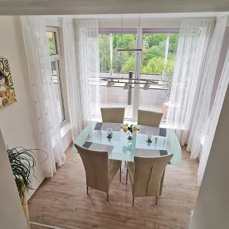 Διαμέρισμα Wellness Szymecki- Sauna & Whirpool Bei Heidelberg *